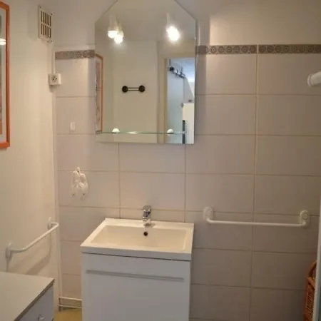 Apartment Le Lavandou - 4 Pers, 50 M2, 2/1 1 * Le Lavandou